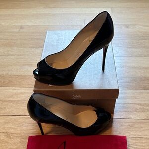 Christian Louboutin Very Prive Black Patent Leather Peep-Toe Stilettos